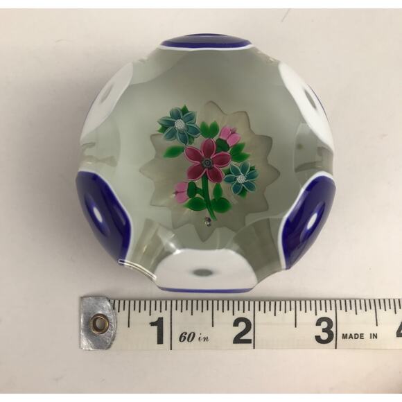 Perthshire 1982H Double Overlay Lampwork Floral Bouquet Facet Flower Paperweight - Picture 6 of 13